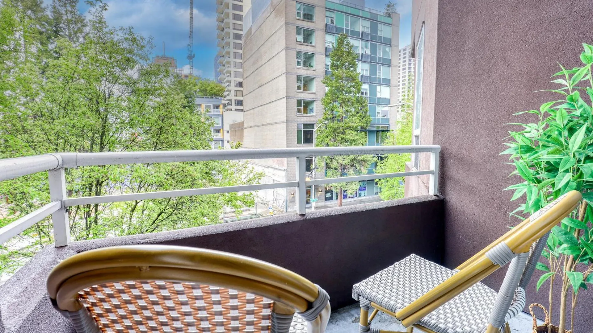 Quest Travels Hotel Seattle United States