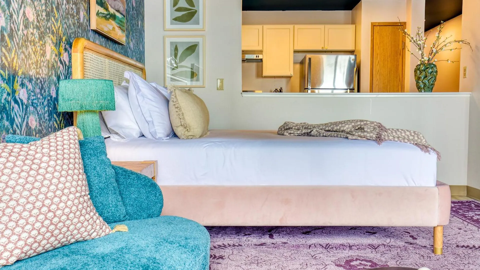 Quest Travels Hotel Seattle
