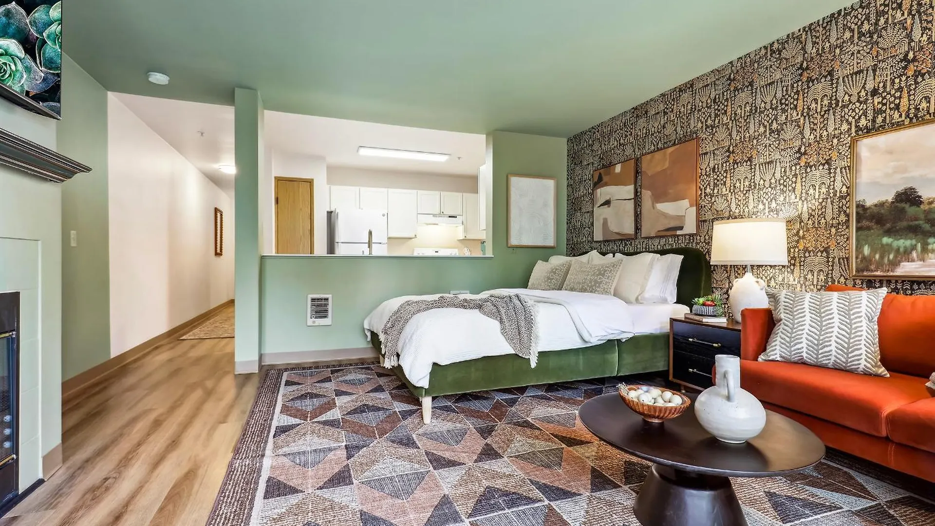 Quest Travels Hotel Seattle